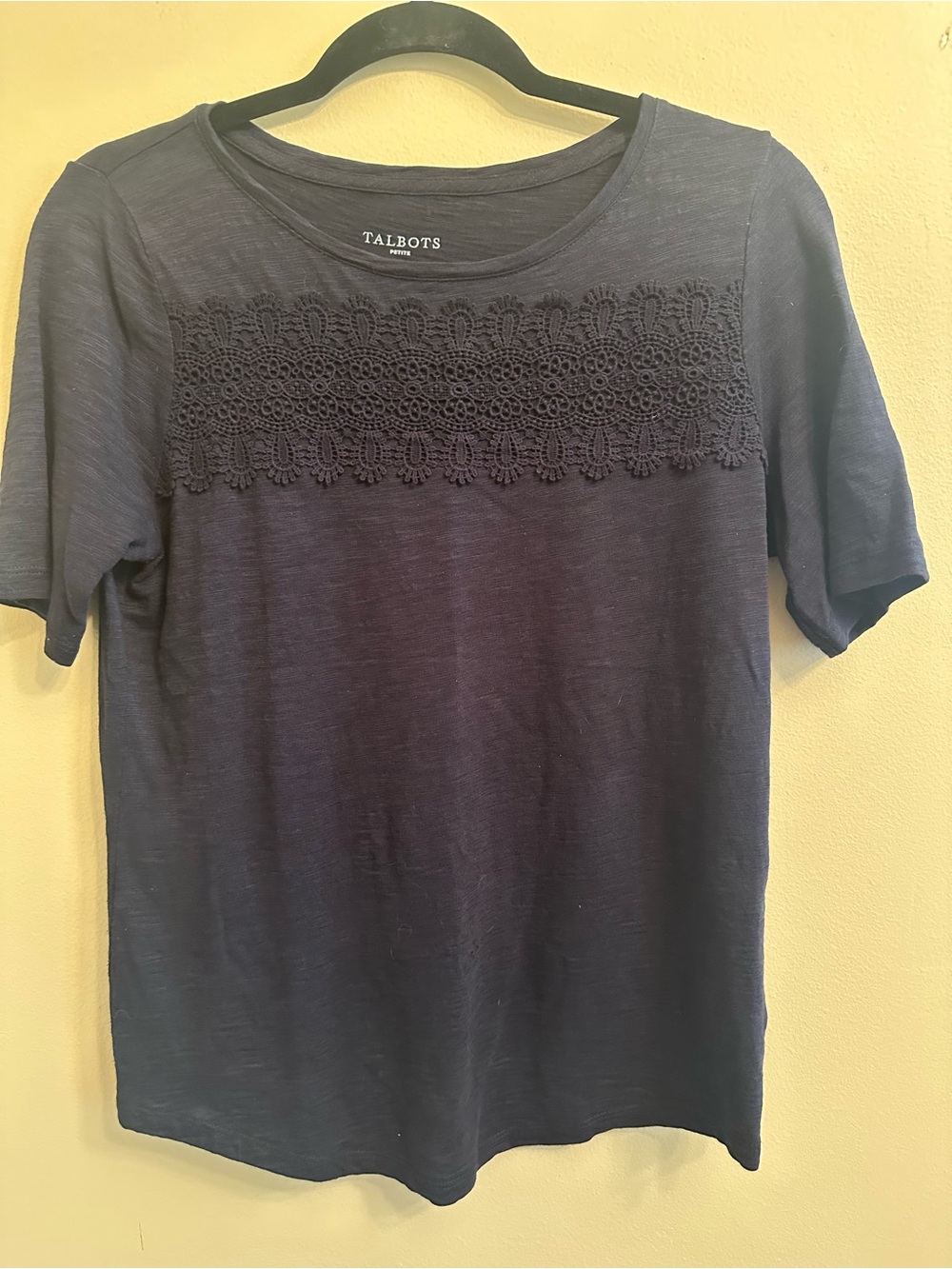 Talbots Navy Crochet Yoke Short Sleeve Tee Size Small Petite